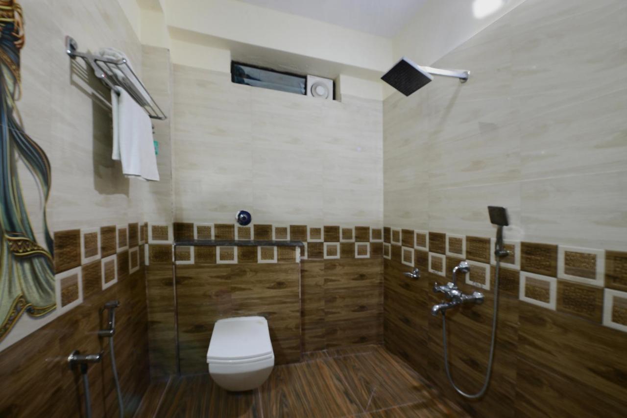 Capital O Hotel Samanvi International Belur  Εξωτερικό φωτογραφία